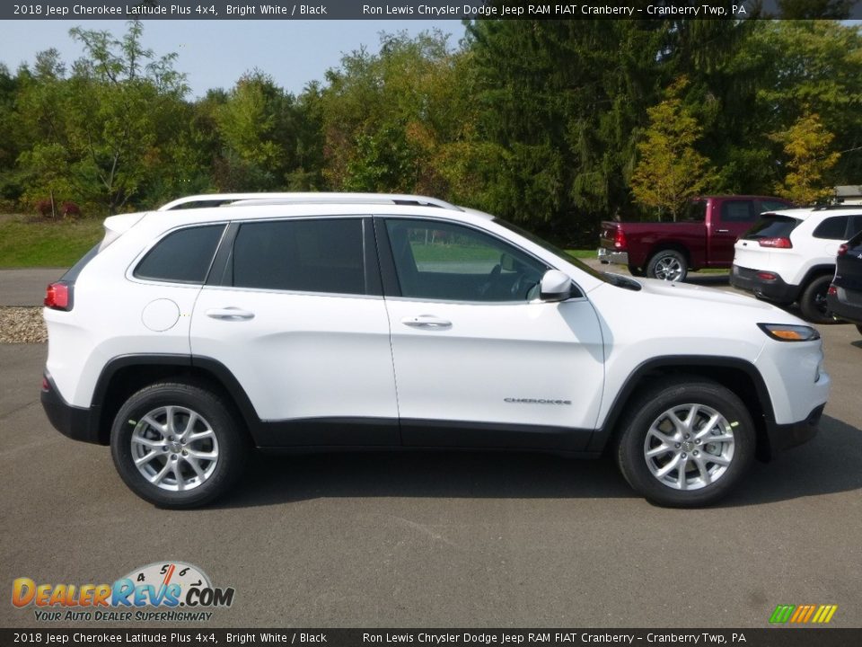 2018 Jeep Cherokee Latitude Plus 4x4 Bright White / Black Photo #6