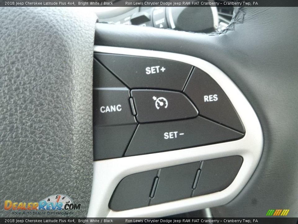 2018 Jeep Cherokee Latitude Plus 4x4 Bright White / Black Photo #19