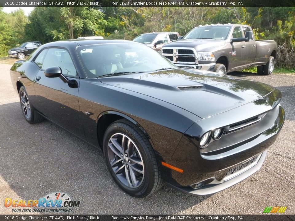 Front 3/4 View of 2018 Dodge Challenger GT AWD Photo #8