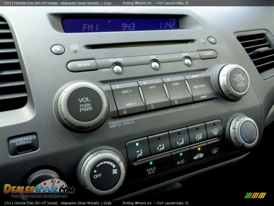 2011 Honda Civic DX-VP Sedan Alabaster Silver Metallic / Gray Photo #16