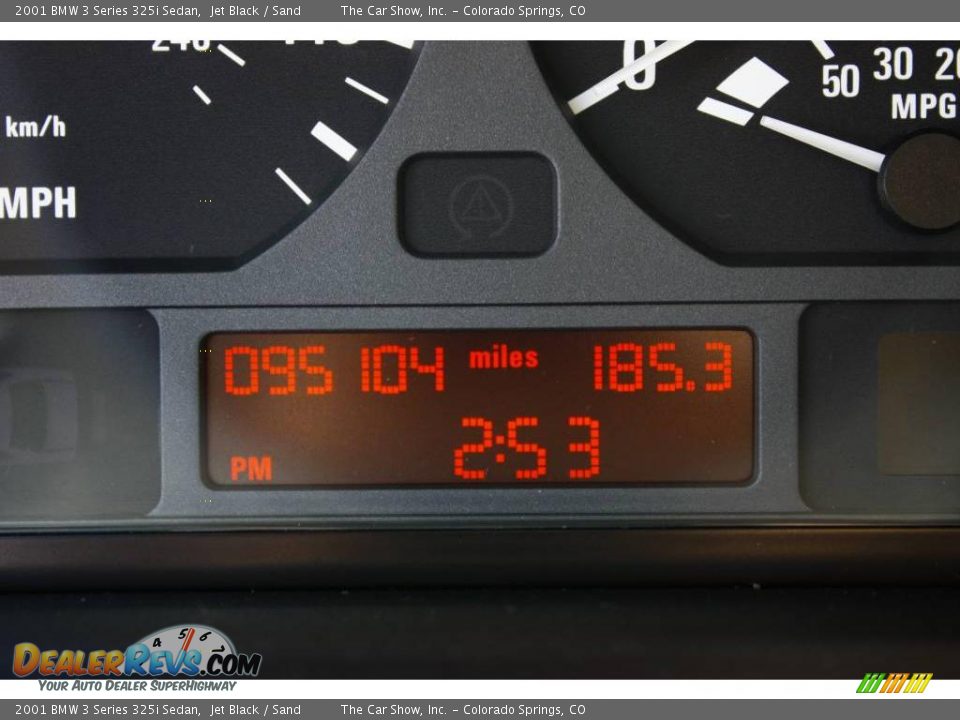 2001 BMW 3 Series 325i Sedan Jet Black / Sand Photo #8