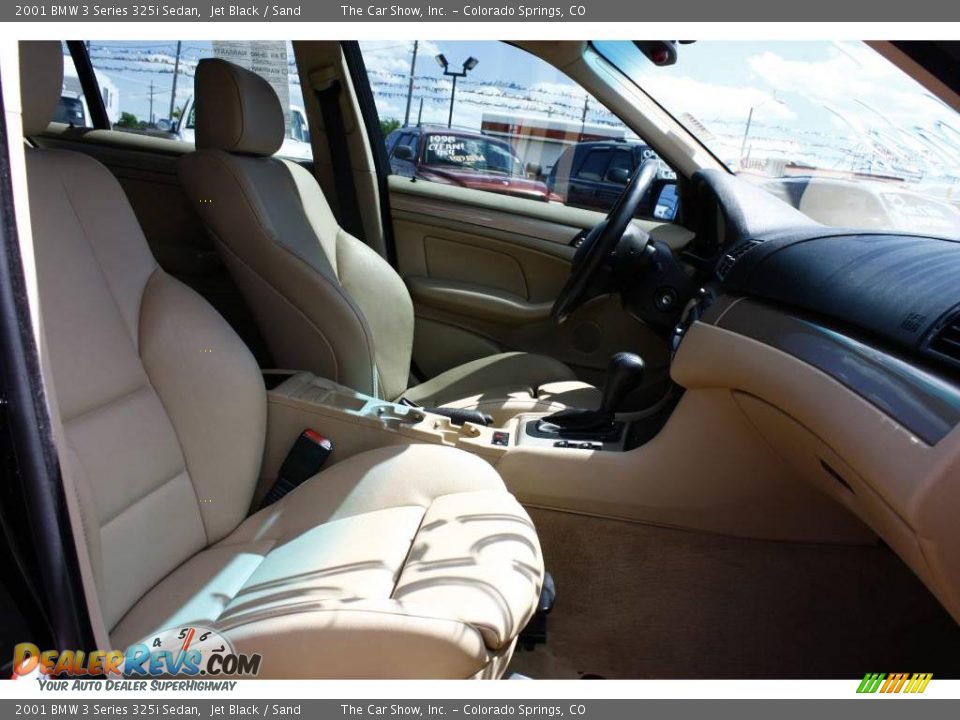 2001 BMW 3 Series 325i Sedan Jet Black / Sand Photo #10