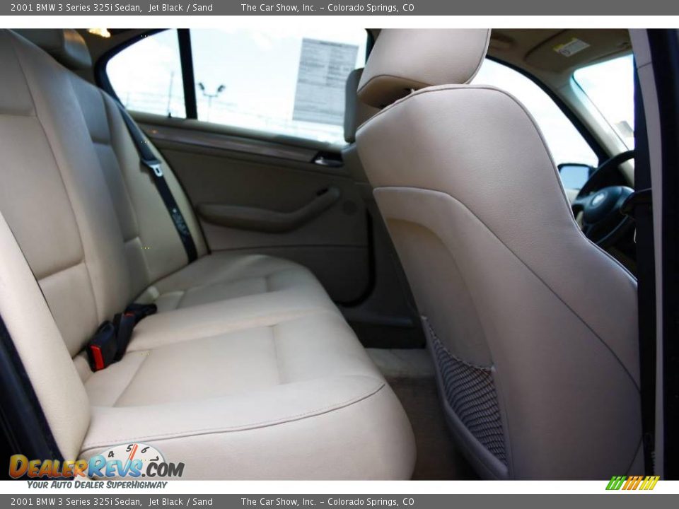 2001 BMW 3 Series 325i Sedan Jet Black / Sand Photo #11