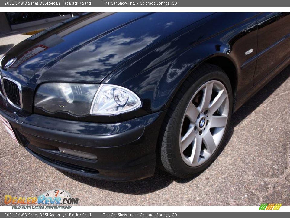 2001 BMW 3 Series 325i Sedan Jet Black / Sand Photo #22