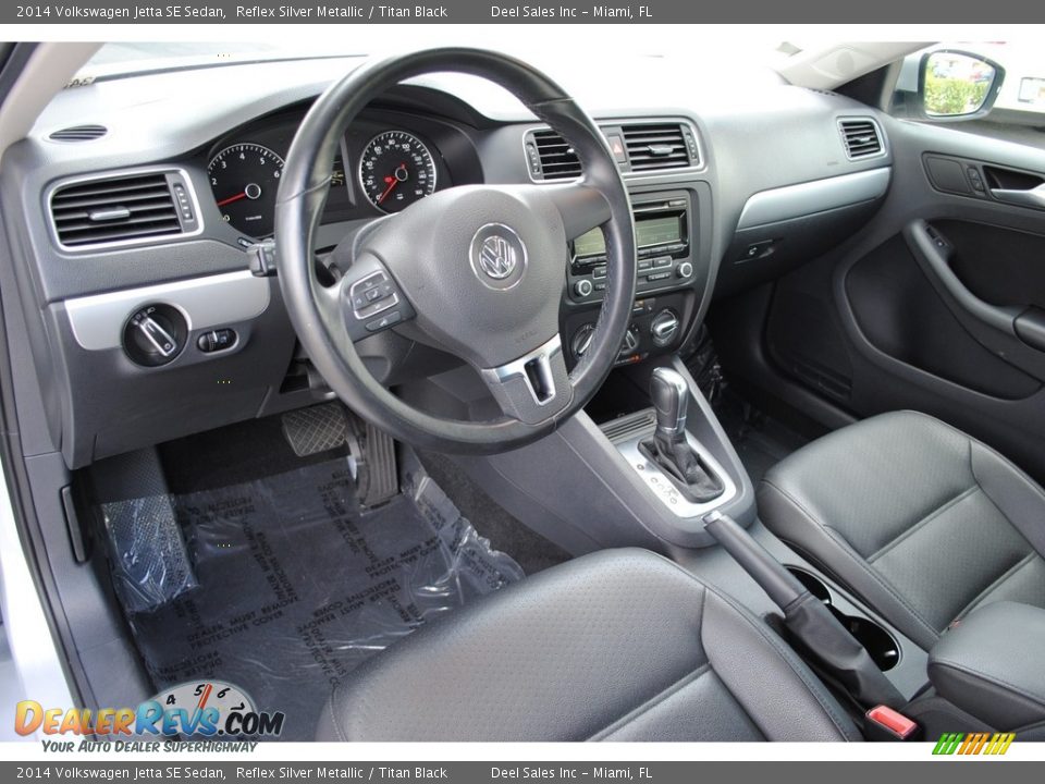 2014 Volkswagen Jetta SE Sedan Reflex Silver Metallic / Titan Black Photo #16