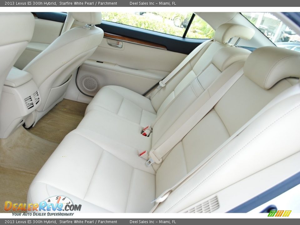 2013 Lexus ES 300h Hybrid Starfire White Pearl / Parchment Photo #12