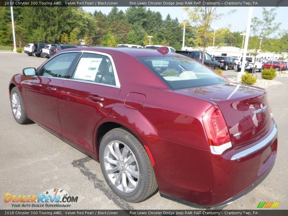 2018 Chrysler 300 Touring AWD Velvet Red Pearl / Black/Linen Photo #3