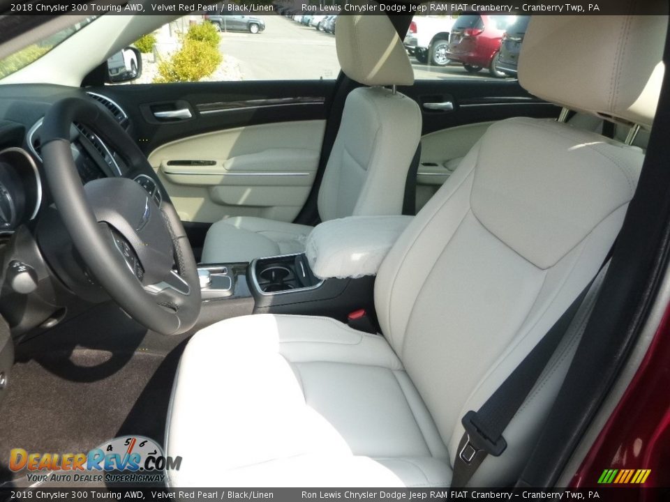 2018 Chrysler 300 Touring AWD Velvet Red Pearl / Black/Linen Photo #13