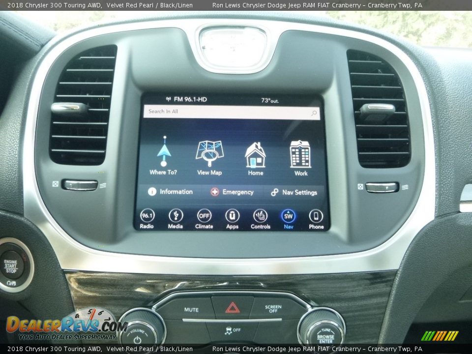 2018 Chrysler 300 Touring AWD Velvet Red Pearl / Black/Linen Photo #16
