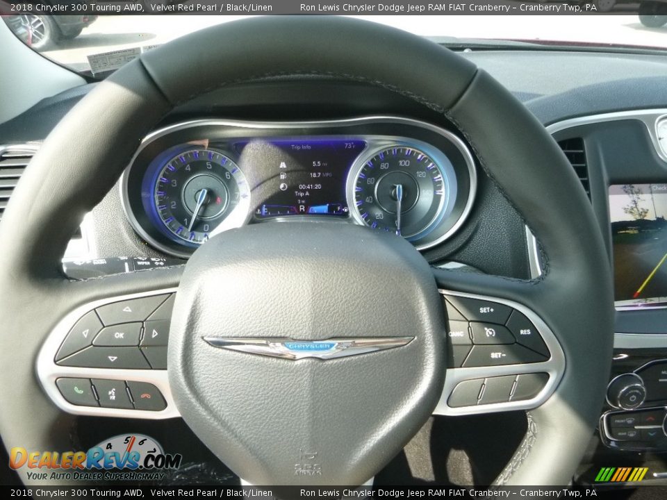 2018 Chrysler 300 Touring AWD Velvet Red Pearl / Black/Linen Photo #20