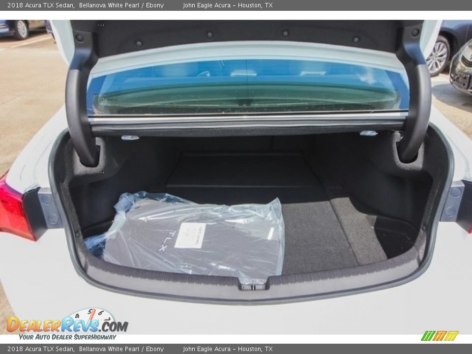 2018 Acura TLX Sedan Bellanova White Pearl / Ebony Photo #18