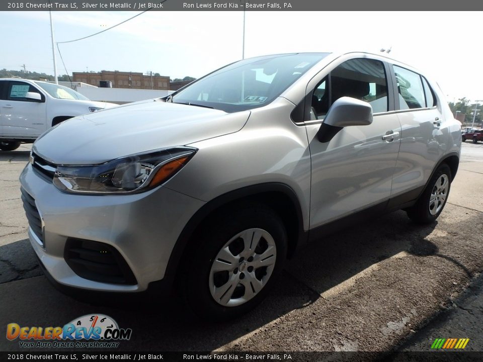 2018 Chevrolet Trax LS Silver Ice Metallic / Jet Black Photo #7