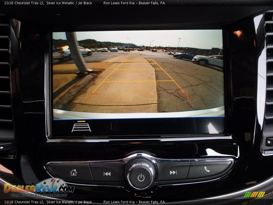 2018 Chevrolet Trax LS Silver Ice Metallic / Jet Black Photo #20