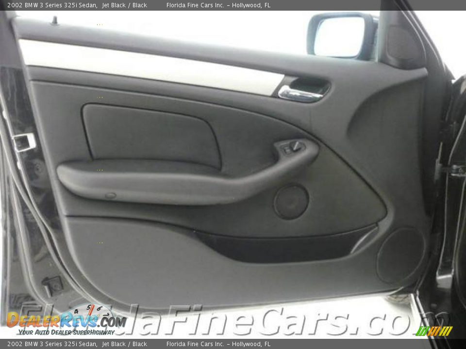 2002 BMW 3 Series 325i Sedan Jet Black / Black Photo #11