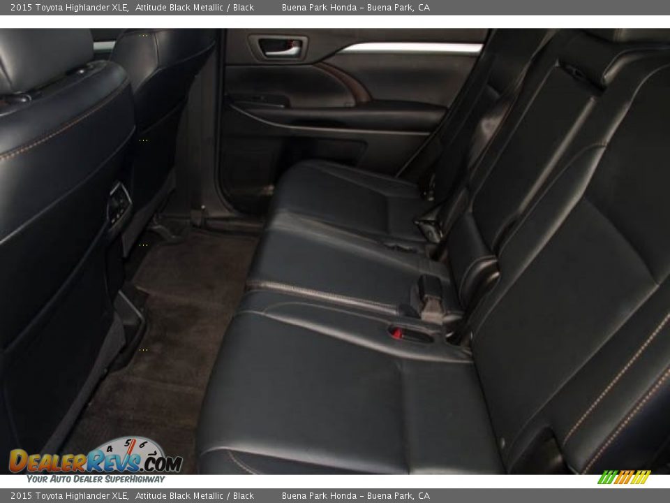 2015 Toyota Highlander XLE Attitude Black Metallic / Black Photo #4