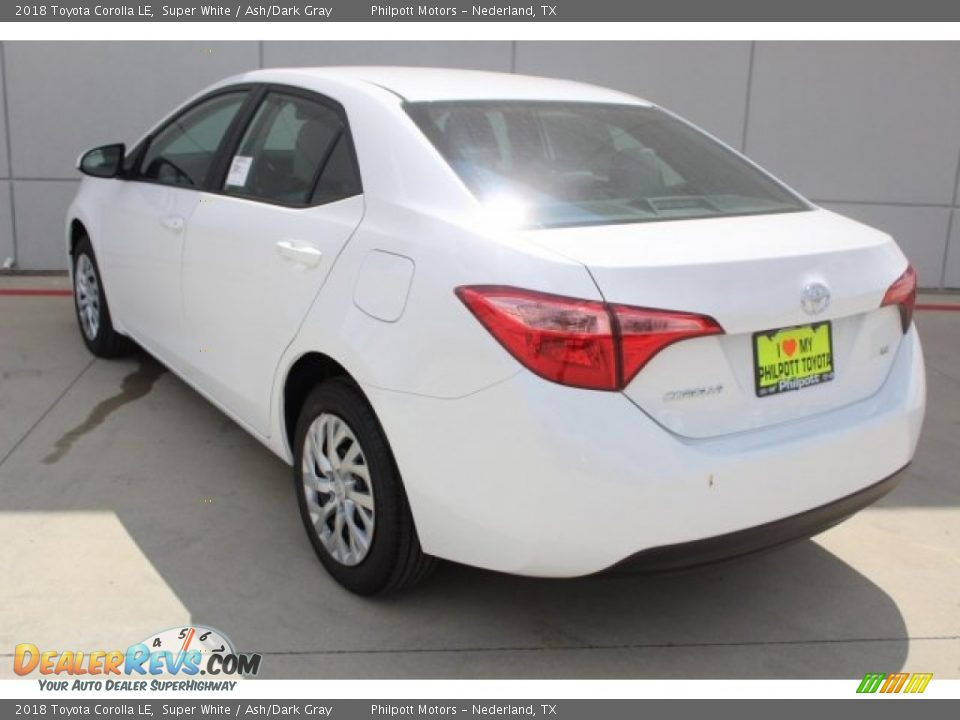 2018 Toyota Corolla LE Super White / Ash/Dark Gray Photo #6