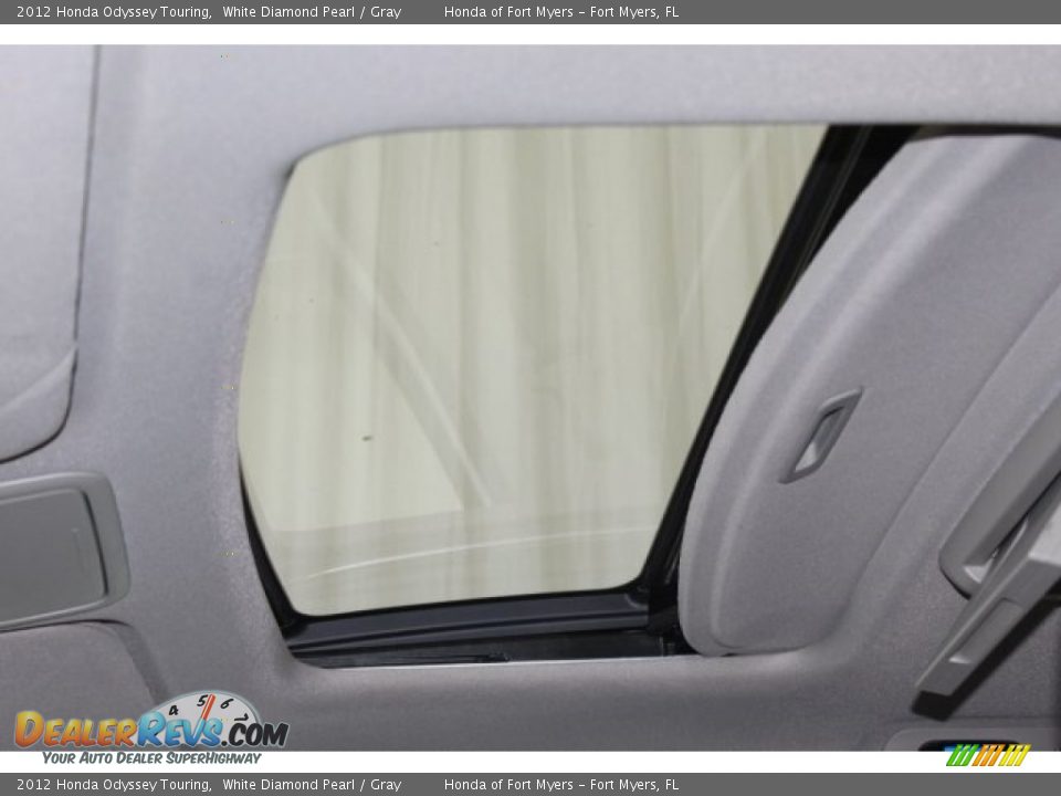 2012 Honda Odyssey Touring White Diamond Pearl / Gray Photo #25