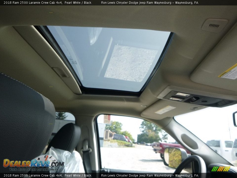 2018 Ram 2500 Laramie Crew Cab 4x4 Pearl White / Black Photo #12