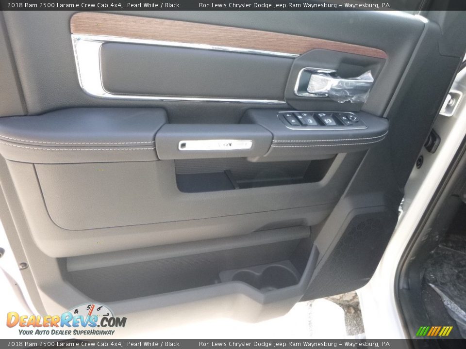 2018 Ram 2500 Laramie Crew Cab 4x4 Pearl White / Black Photo #14