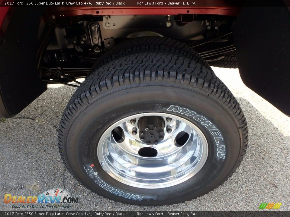 2017 Ford F350 Super Duty Lariat Crew Cab 4x4 Ruby Red / Black Photo #9