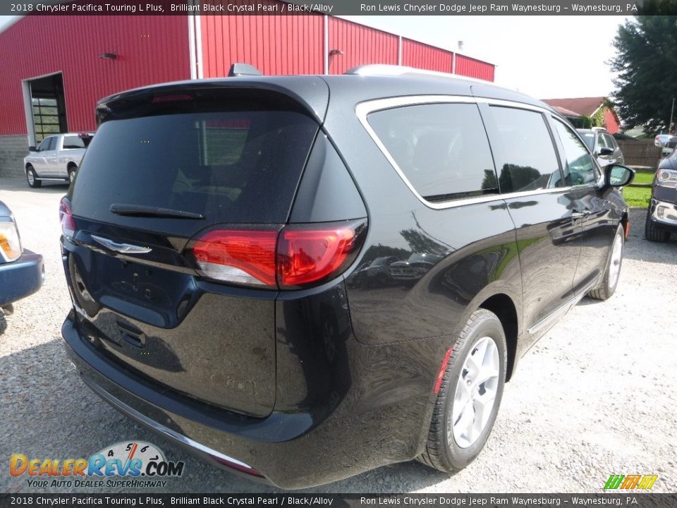 2018 Chrysler Pacifica Touring L Plus Brilliant Black Crystal Pearl / Black/Alloy Photo #5