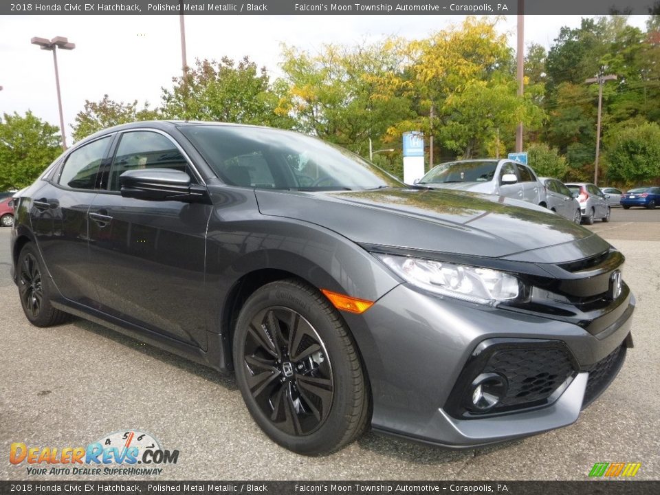 Front 3/4 View of 2018 Honda Civic EX Hatchback Photo #5