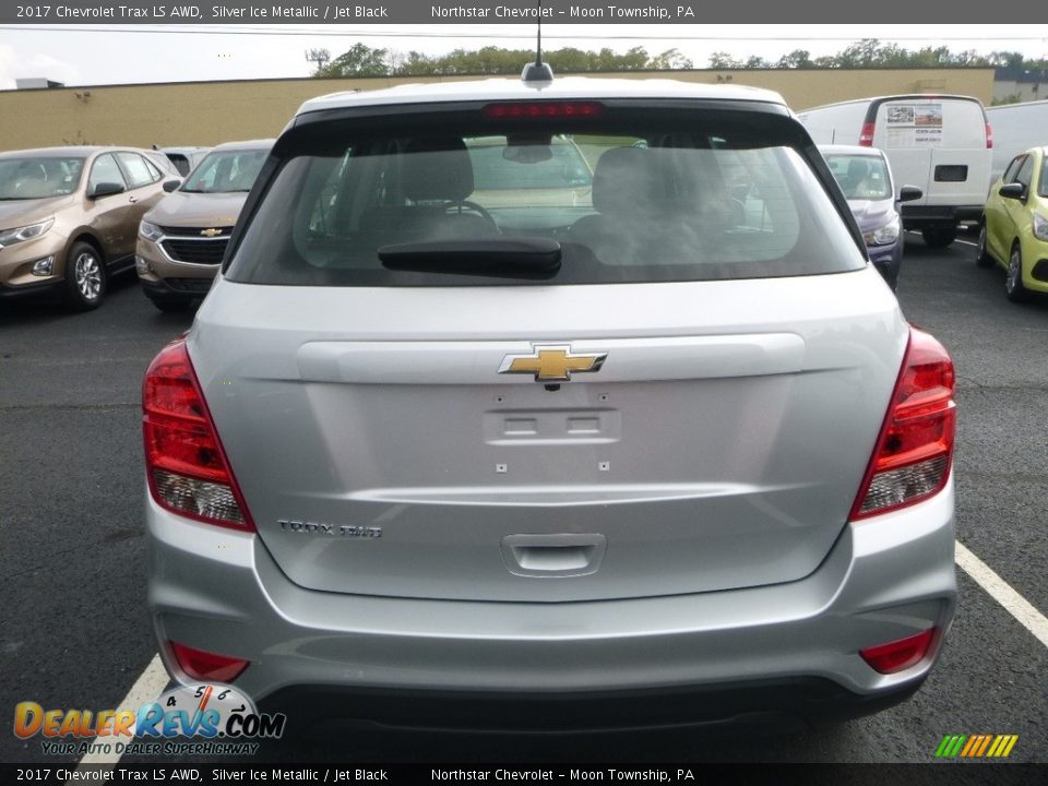 2017 Chevrolet Trax LS AWD Silver Ice Metallic / Jet Black Photo #4