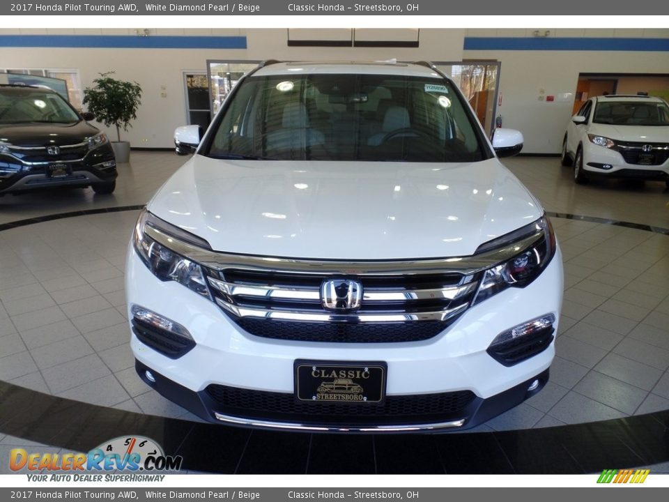 2017 Honda Pilot Touring AWD White Diamond Pearl / Beige Photo #3