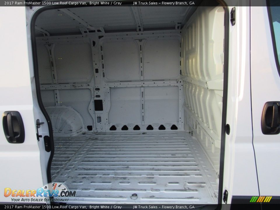 2017 Ram ProMaster 1500 Low Roof Cargo Van Bright White / Gray Photo #30