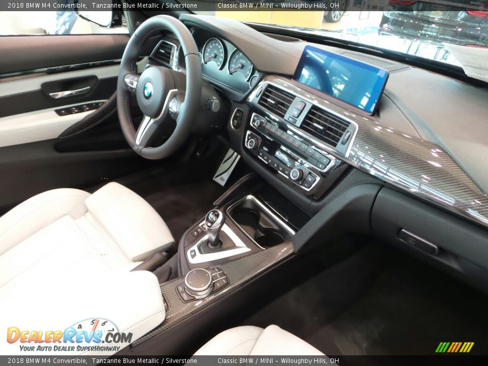 Dashboard of 2018 BMW M4 Convertible Photo #5