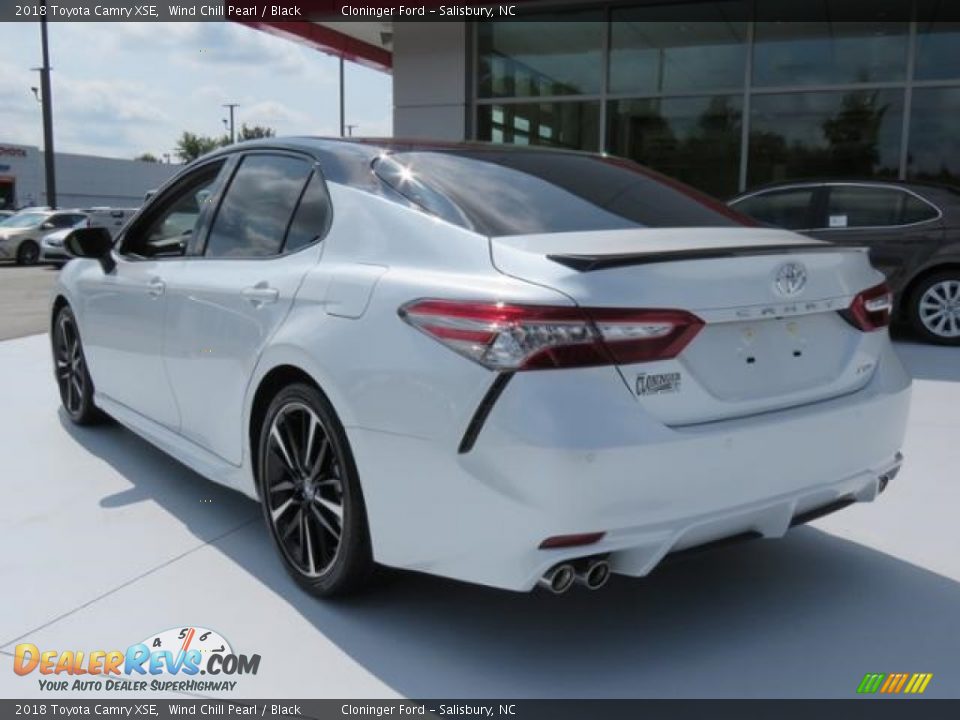 2018 Toyota Camry XSE Wind Chill Pearl / Black Photo #4