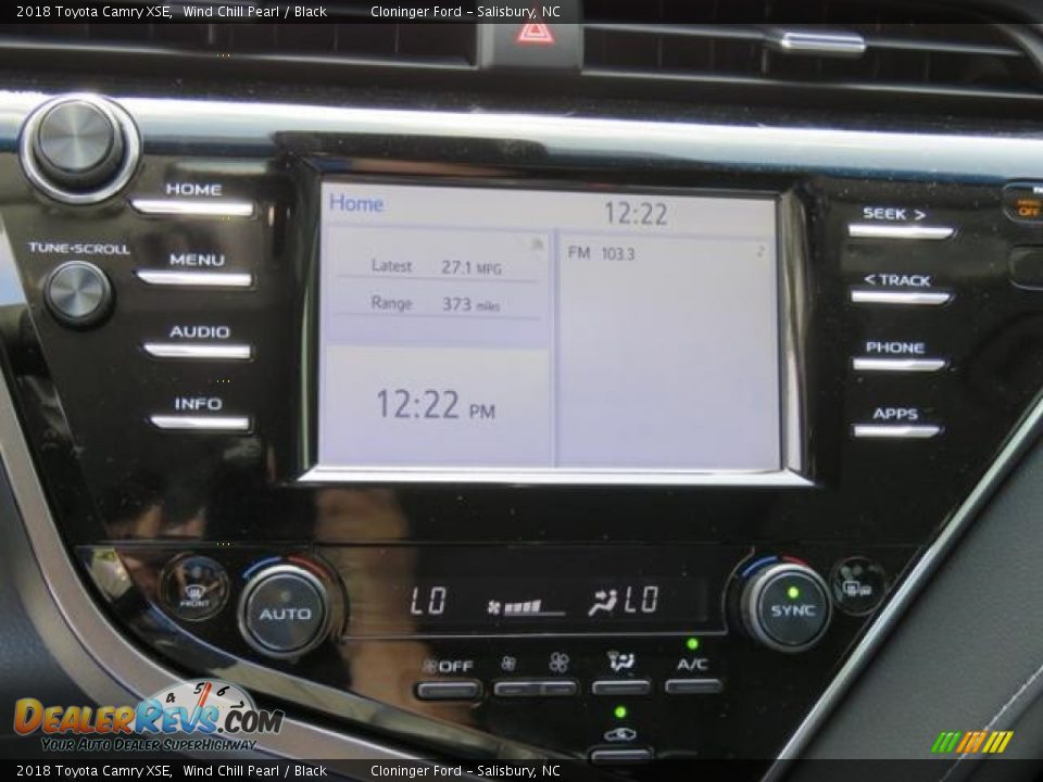 2018 Toyota Camry XSE Wind Chill Pearl / Black Photo #16