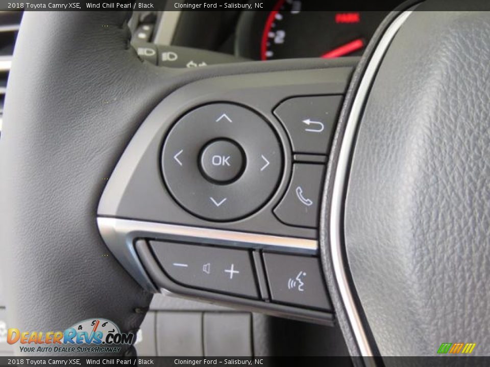 2018 Toyota Camry XSE Wind Chill Pearl / Black Photo #21