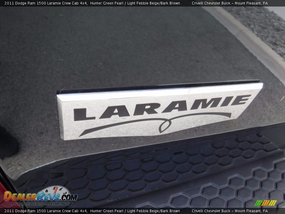 2011 Dodge Ram 1500 Laramie Crew Cab 4x4 Hunter Green Pearl / Light Pebble Beige/Bark Brown Photo #14