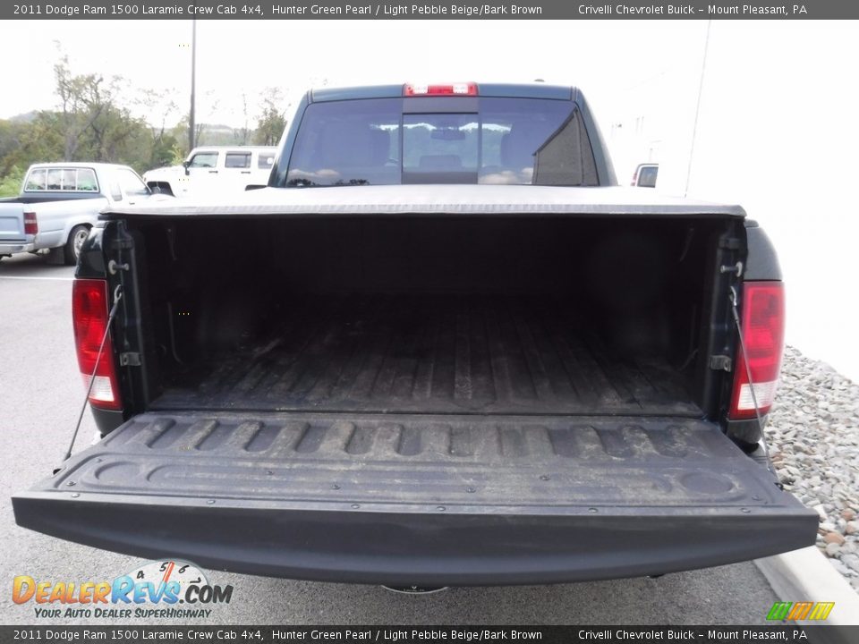 2011 Dodge Ram 1500 Laramie Crew Cab 4x4 Hunter Green Pearl / Light Pebble Beige/Bark Brown Photo #15