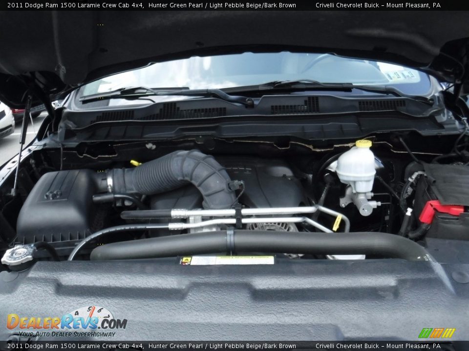 2011 Dodge Ram 1500 Laramie Crew Cab 4x4 Hunter Green Pearl / Light Pebble Beige/Bark Brown Photo #17