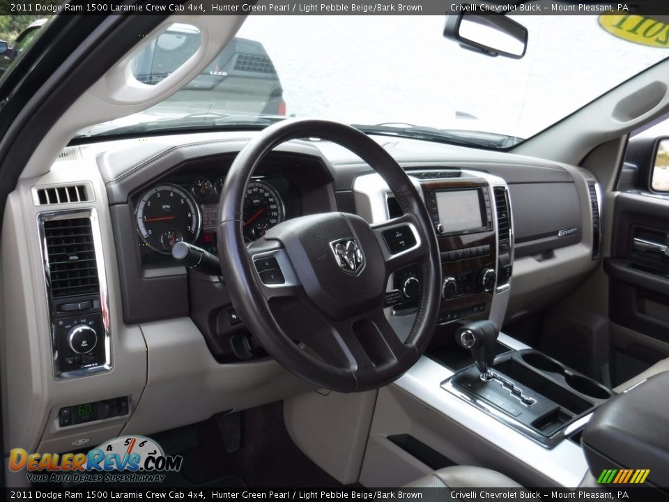 2011 Dodge Ram 1500 Laramie Crew Cab 4x4 Hunter Green Pearl / Light Pebble Beige/Bark Brown Photo #20