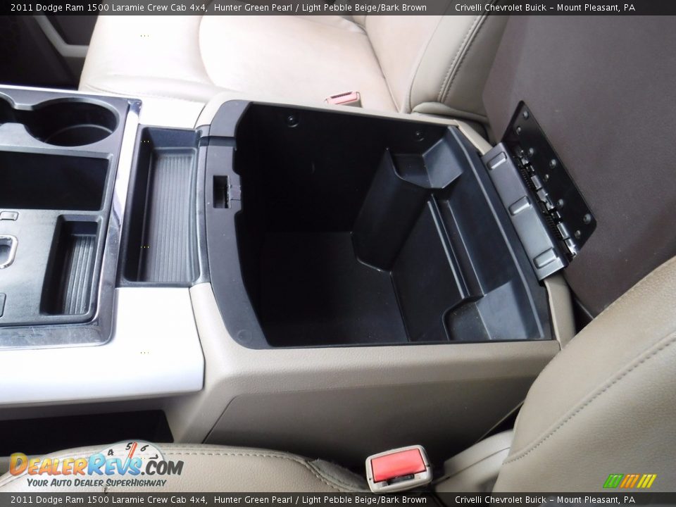 2011 Dodge Ram 1500 Laramie Crew Cab 4x4 Hunter Green Pearl / Light Pebble Beige/Bark Brown Photo #27
