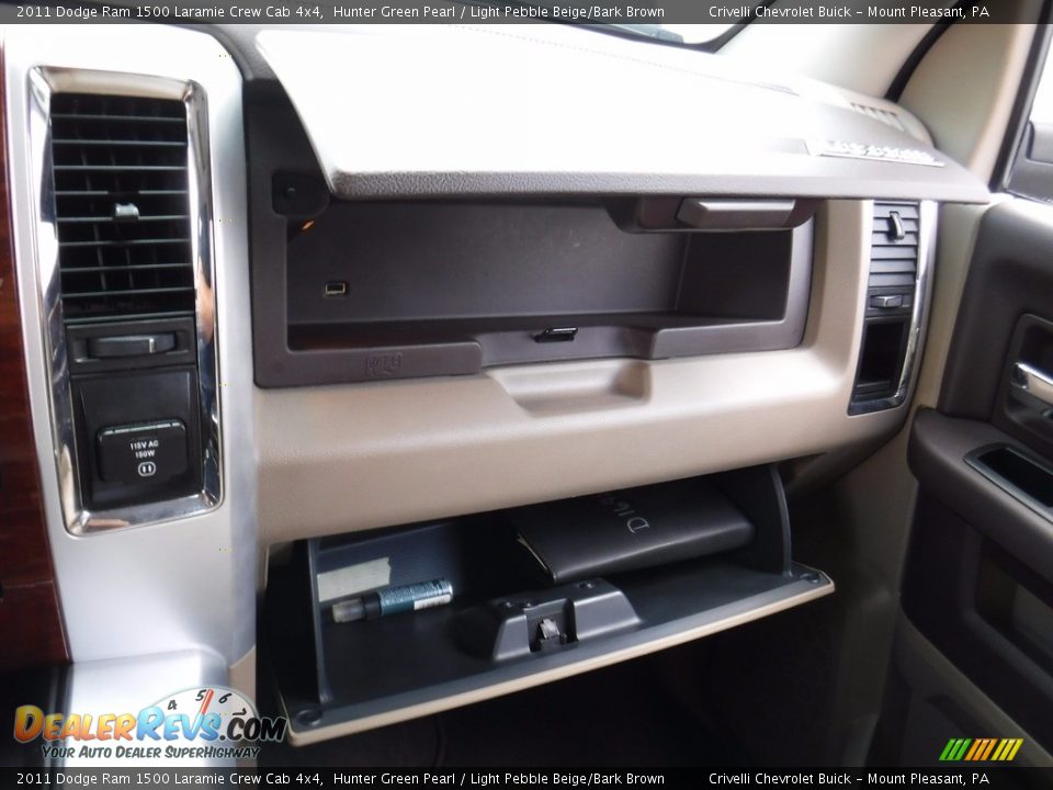 2011 Dodge Ram 1500 Laramie Crew Cab 4x4 Hunter Green Pearl / Light Pebble Beige/Bark Brown Photo #34