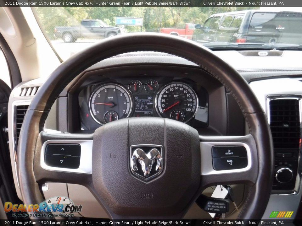 2011 Dodge Ram 1500 Laramie Crew Cab 4x4 Hunter Green Pearl / Light Pebble Beige/Bark Brown Photo #36