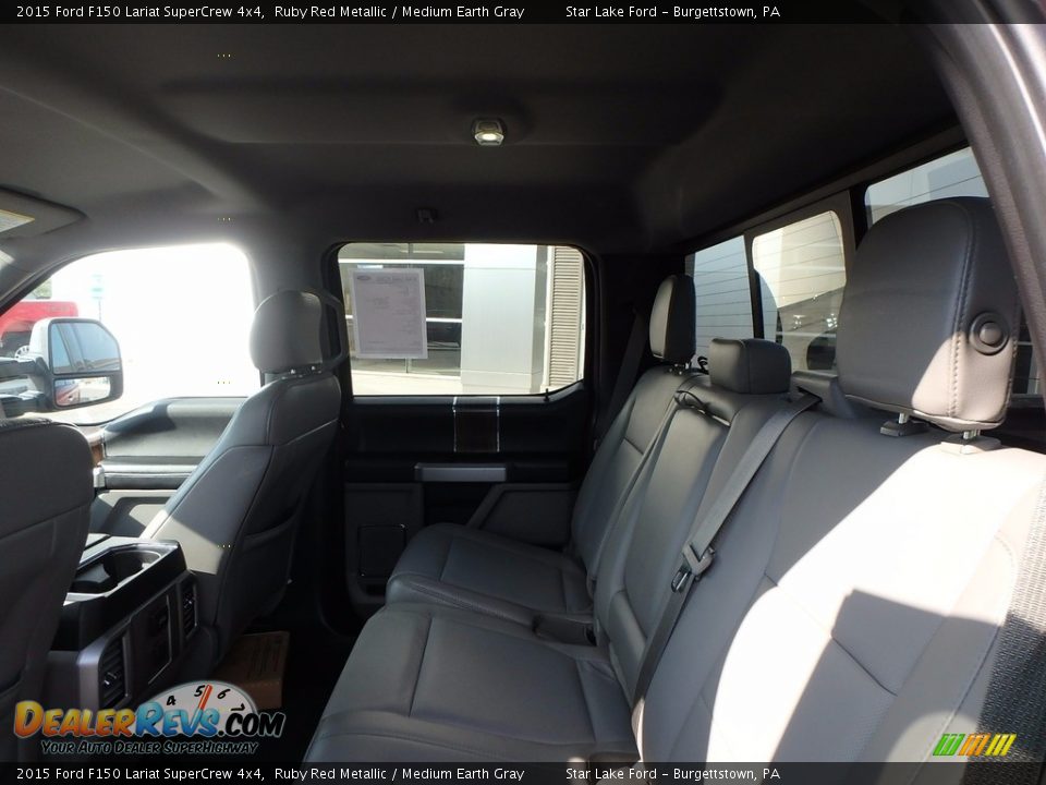 2015 Ford F150 Lariat SuperCrew 4x4 Ruby Red Metallic / Medium Earth Gray Photo #10
