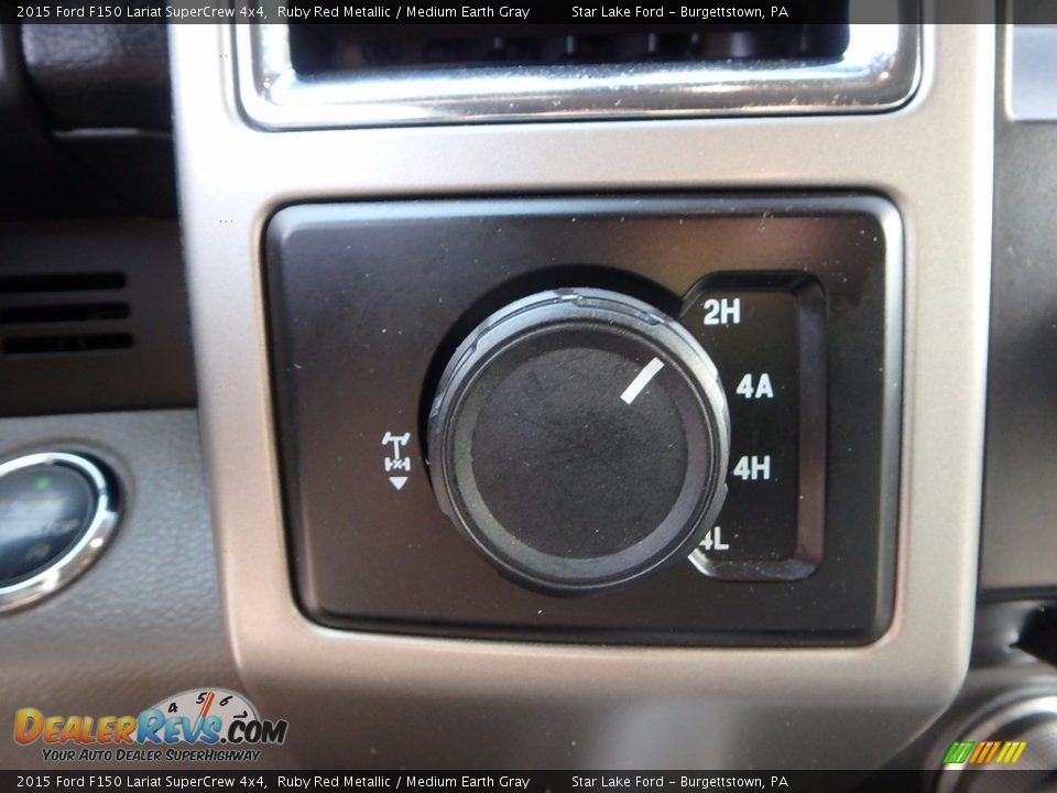 2015 Ford F150 Lariat SuperCrew 4x4 Ruby Red Metallic / Medium Earth Gray Photo #16