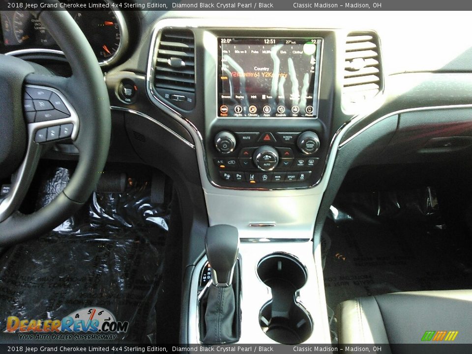 2018 Jeep Grand Cherokee Limited 4x4 Sterling Edition Diamond Black Crystal Pearl / Black Photo #9