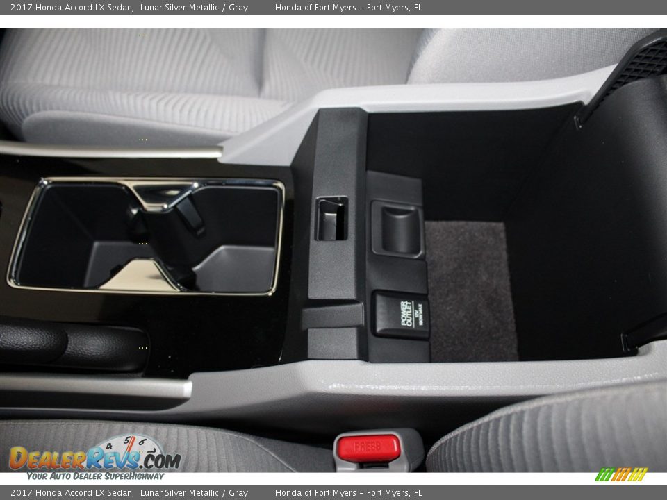 2017 Honda Accord LX Sedan Lunar Silver Metallic / Gray Photo #21