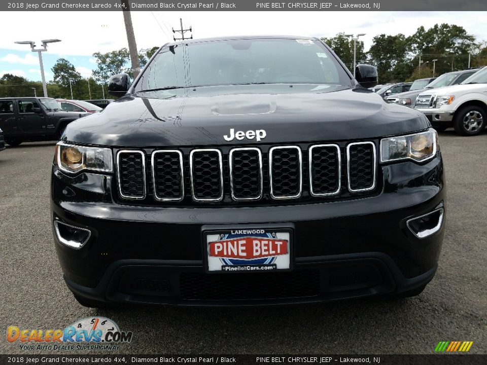 2018 Jeep Grand Cherokee Laredo 4x4 Diamond Black Crystal Pearl / Black Photo #2