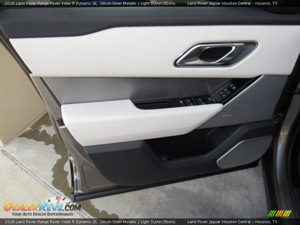 2018 Land Rover Range Rover Velar R Dynamic SE Silicon Silver Metallic / Light Oyster/Ebony Photo #18