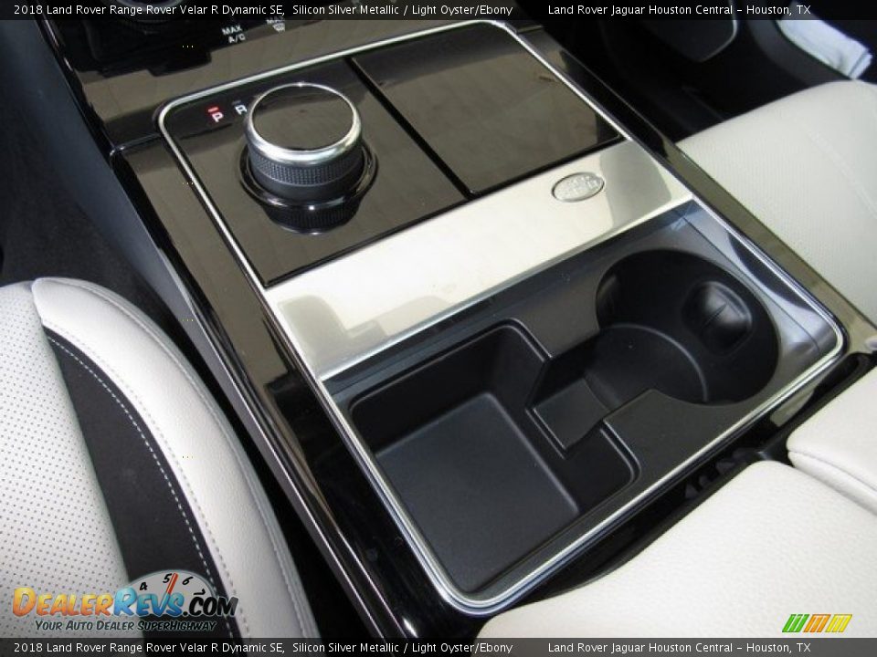2018 Land Rover Range Rover Velar R Dynamic SE Shifter Photo #19