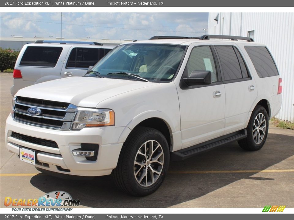 2017 Ford Expedition XLT White Platinum / Dune Photo #3