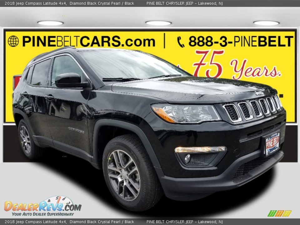 2018 Jeep Compass Latitude 4x4 Diamond Black Crystal Pearl / Black Photo #1