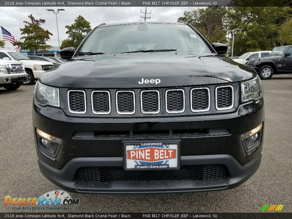 2018 Jeep Compass Latitude 4x4 Diamond Black Crystal Pearl / Black Photo #2